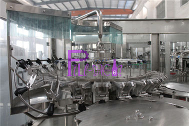 enchimento quente Juice Machine For Glass Jars alaranjado de 0.4Mpa 8000BPH com torção fora dos tampões
