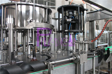 Máquina de engarrafamento minúscula automática do ANIMAL DE ESTIMAÇÃO da pressão negativa para o molho de soja