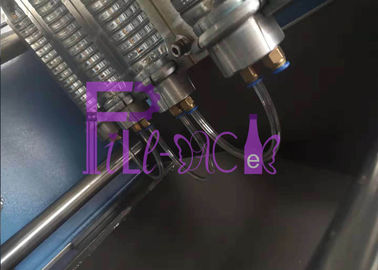 Cavidade de sopro da máquina 4 da garrafa semi automática para processar garrafas resistentes ao calor