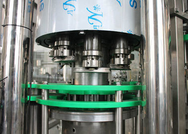 Vidro plástico carbonatado 3 do ANIMAL DE ESTIMAÇÃO do vinho do suco da água em 1 máquina de engarrafamento/equipamento/linha/planta/sistema Monobloc