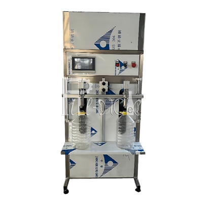 O plástico semi automático de Juice Filling Machine Linear Liquid engarrafa a água mineral