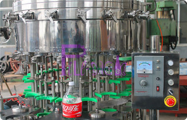 A máquina de enchimento carbonatada de aço inoxidável da bebida, CDD engarrafa a máquina tampando automática
