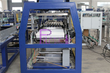 Máquina de embalagem automática da garrafa do PLC, 380V caixa de 50/60 de hertz que forma a máquina