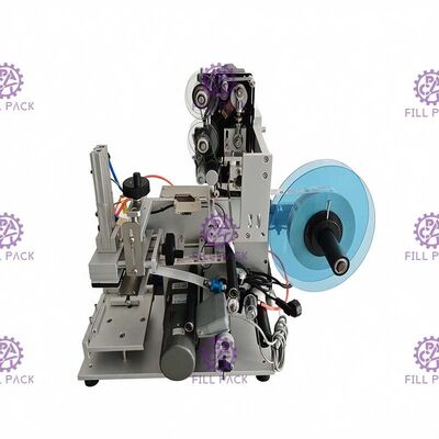 Máquina de etiquetas adesiva 1800BPH da garrafa da etiqueta semi automática para lados quadrados da garrafa 3