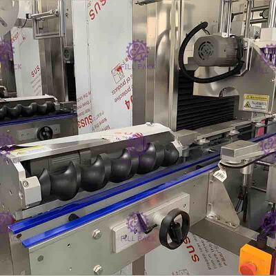 Máquina de etiquetas da garrafa do suco