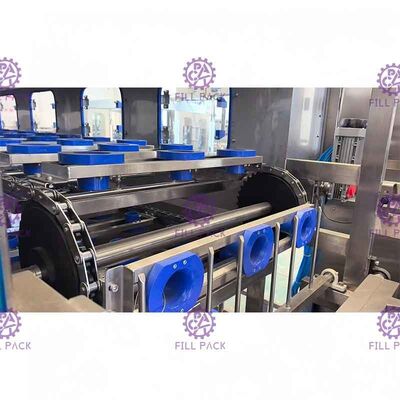 Máquina de enchimento automática da água de 5 galões 450BPH com tela táctil máquina de engarrafamento da água de 5 galões