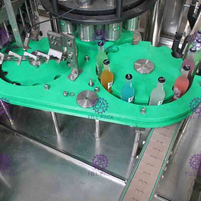3 em 1 máquina de enchimento carbonatada Monobloc da bebida da garrafa de vidro com tração Ring Cap