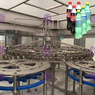 DCGF totalmente automático carbonatou a máquina de enchimento da bebida para a água de soda/cerveja