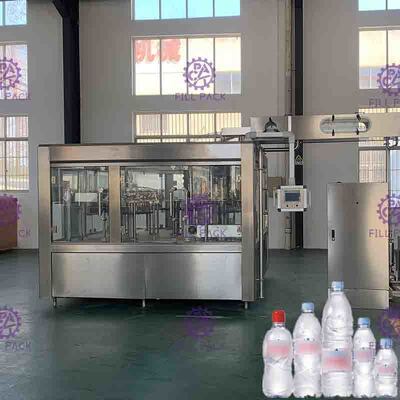 3 em 1 máquina de engarrafamento de Monoblock Não-carbonataram a bebida com controle do PLC