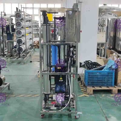 Máquina do purificador da água do sistema de tratamento de água municipal RO do cambista do íon