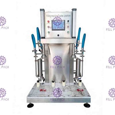 Linha de cabeças plástica semi automática enchimento da garrafa de vidro 2 de máquina de enchimento da cerveja do dispositivo