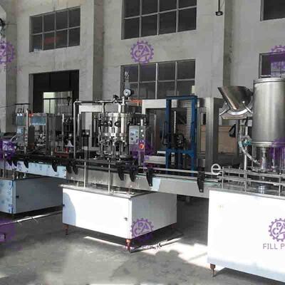 Tipo linear equipamento de engarrafamento 0.25L do refresco - 2.5L para a garrafa plástica
