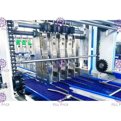 Caixa da lata de cerveja que forma a máquina