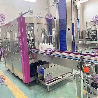 Máquina de enchimento do leite da integral 3 in-1washing-filing-capping da garrafa do monoblock 6000BPH/dispositivo automáticos