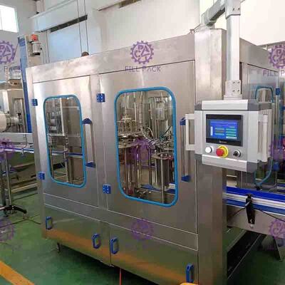 Não - máquina de enchimento automática carbonatada 1200bph da bebida 3 giratórios em 1