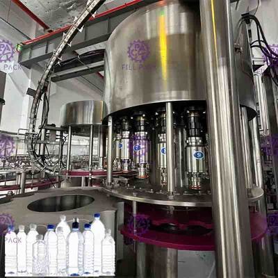 máquina de enchimento da água de garrafa 25000BPH com PLC de Siemens e duas partes da construção
