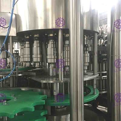 A grande capacidade engarrafou 3 em 1 processo preciso das cabeças da máquina de enchimento 60 da água