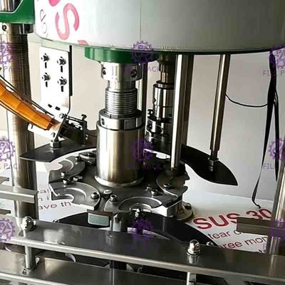 linha de produção plástica de Juice Beverage Hot Filling Machine do fruto da garrafa do ANIMAL DE ESTIMAÇÃO 0-2L totalmente automático