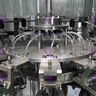 completamente não - máquina de enchimento automática da bebida do suco do gás 4.2Kw para a garrafa de vidro