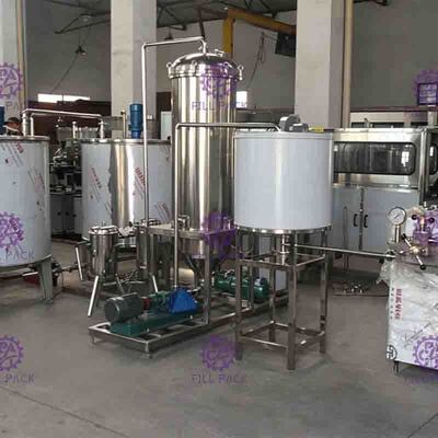A linha completa inclui Juice Filling Machine e a mistura processando a rotulagem da embalagem