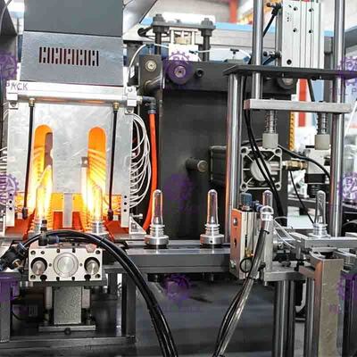 Dois máquina de sopro da garrafa do ANIMAL DE ESTIMAÇÃO da cavidade 0.1-2L para Juice Processing Line