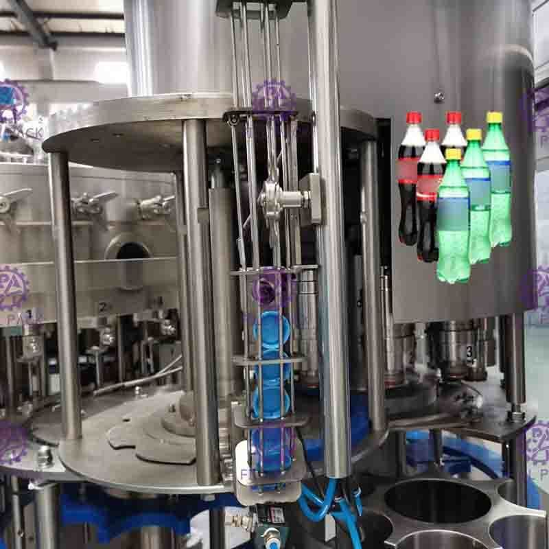 Vidro plástico 3 do ANIMAL DE ESTIMAÇÃO em 1 máquina de engarrafamento do vinho da água da bebida da bebida do gás/equipamento/linha/planta/sistema Monobloc